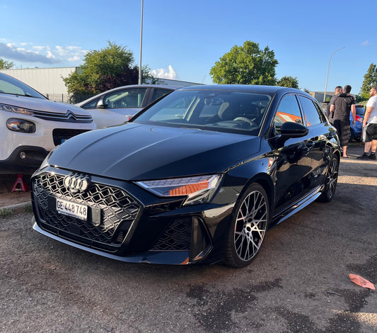 AUDI RS3 - NETTOYAGE COMPLET + LUSTRAGE CARROSSERIE À CORBAS, LYON RHONE-ALPES PROCHE SUD LYONNAIS