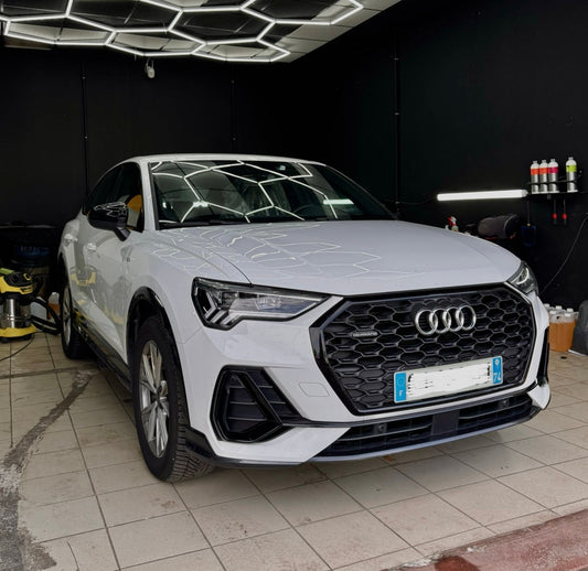NETTOYAGE D'ENTRETIENT SUR AUDI Q3 À CORBAS LYON RHONE-ALPES PROCHES OUEST LYONNAIS