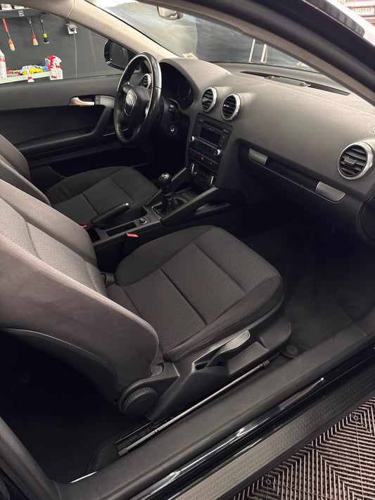 NETTOYAGE MOTEUR ET DESINFECTION COMPLET DE CETTE AUDI A3 À CORBAS, LYON RHONE-ALPES PROCHE SUD LYONNAIS