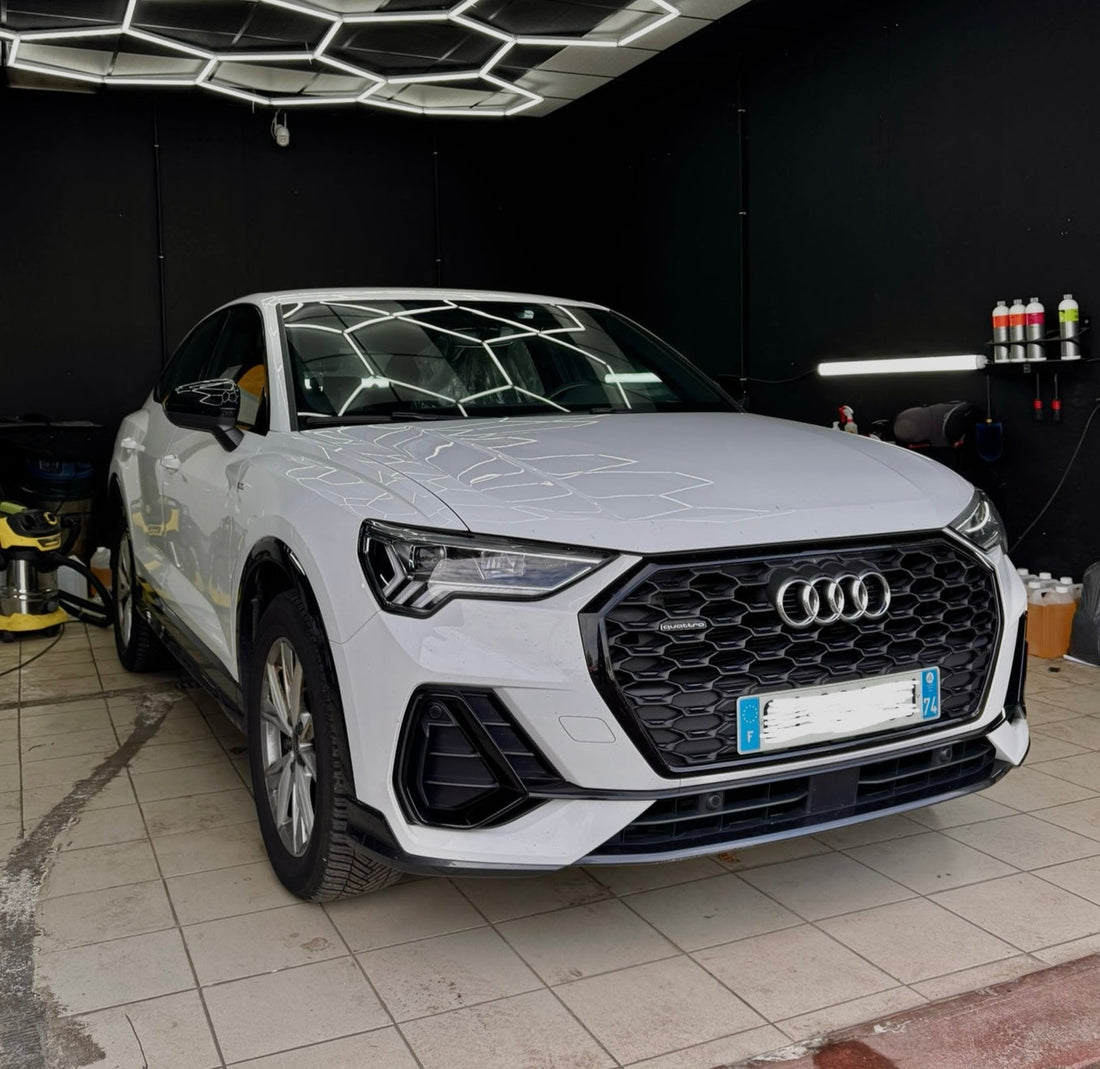 NETTOYAGE D'ENTRETIENT SUR AUDI Q3 À CORBAS LYON RHONE-ALPES PROCHES OUEST LYONNAIS
